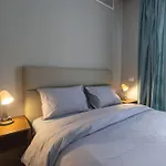 Garden View Three Bedroom Serviced Apartment Silver Palm
